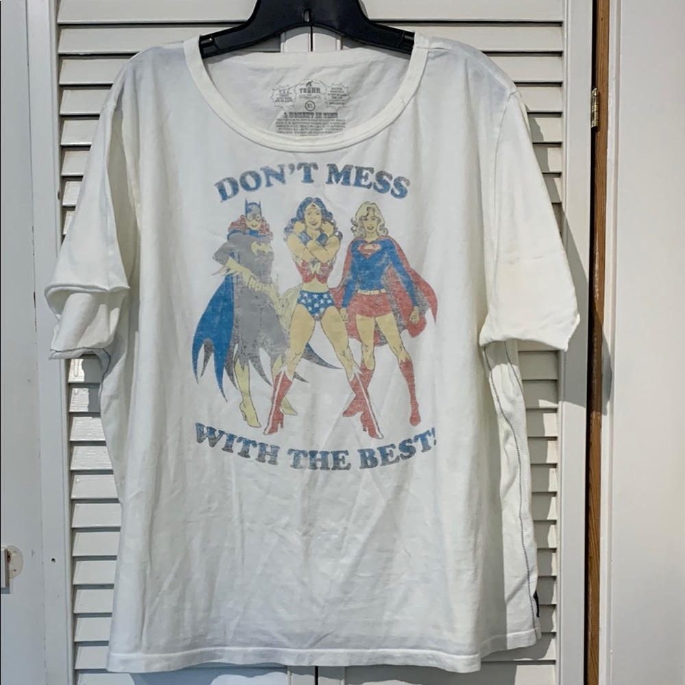 Trunk Ltd White Graphic Tee - Superhero Design